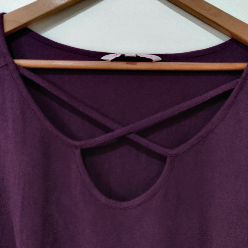 Dark purple top - Picture 4 of 5